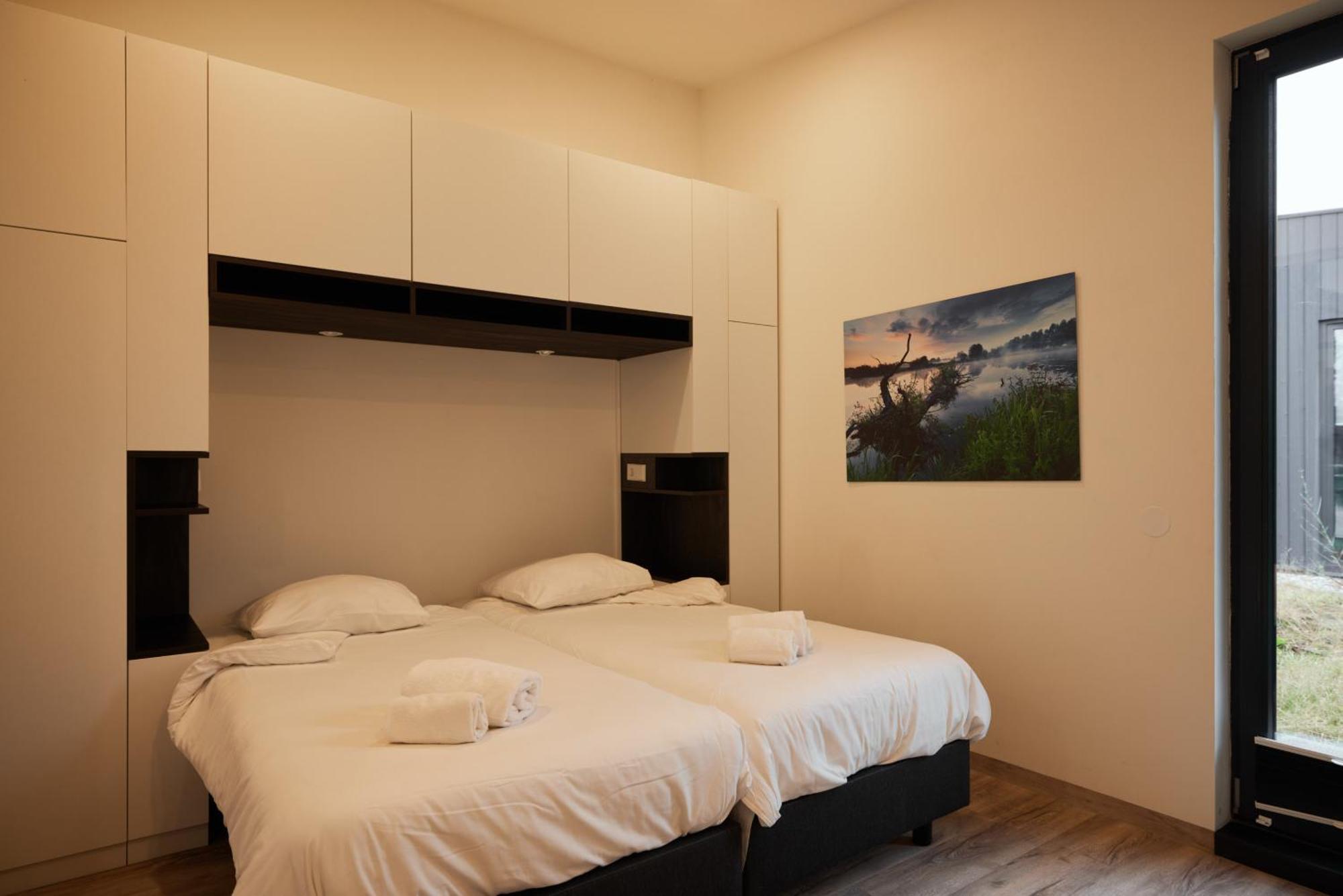 Dutchen Zeegser Duinen Suitelodges Esterno foto